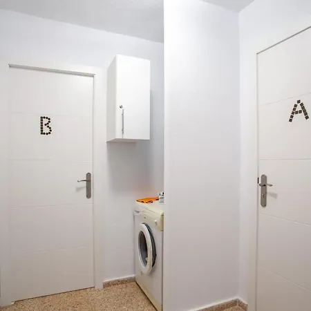 Smartnest 2 Bedroom In Centrally Located Near Beach Appartamento